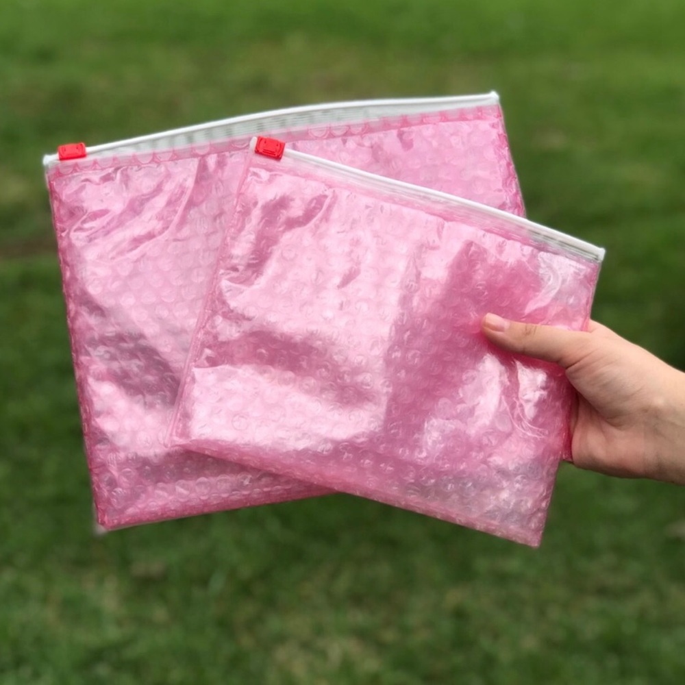 Glossier | Medium and XL Pouches